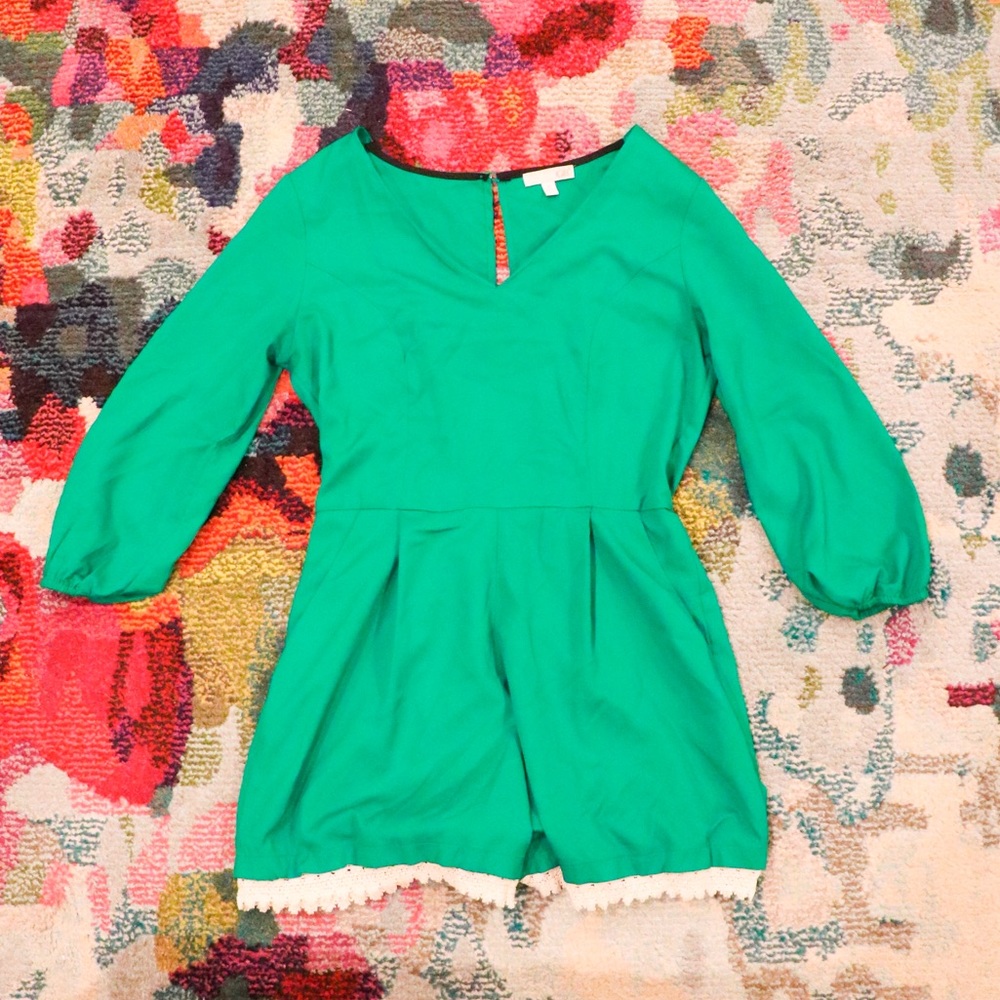 Gianni Bini Green Romper with Lace Trim